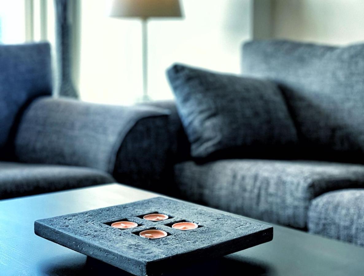 Artistic And Luxurious Apt With Sea View. Beach Side Swansea Dış mekan fotoğraf