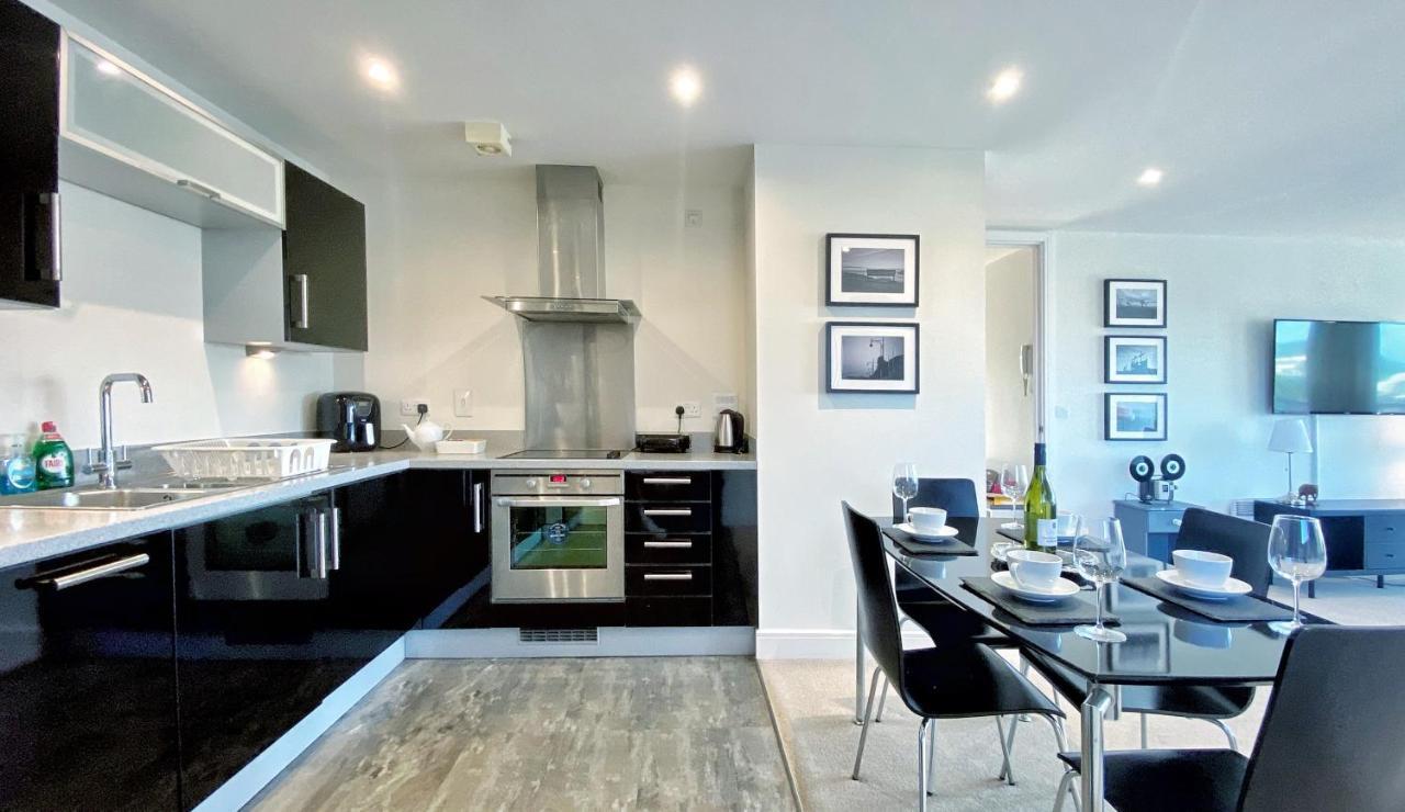 Artistic And Luxurious Apt With Sea View. Beach Side Swansea Dış mekan fotoğraf