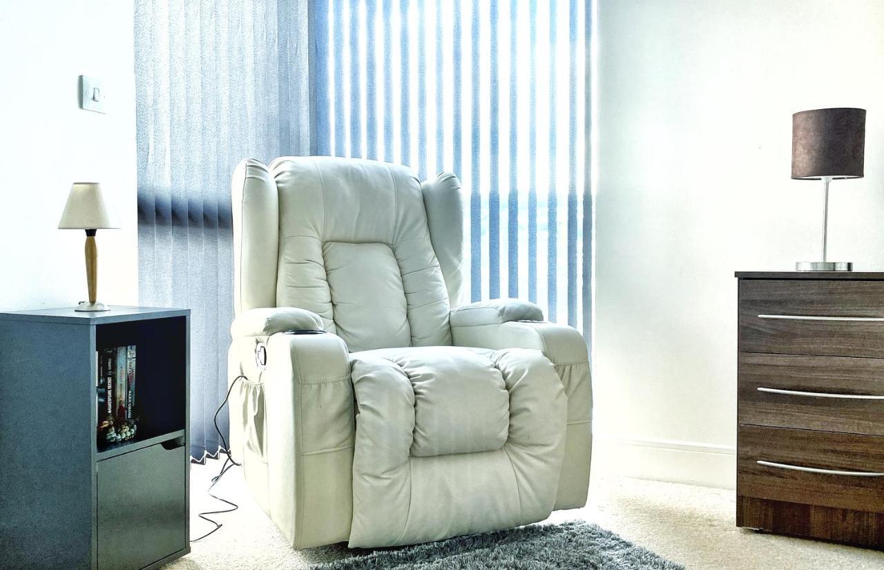 Artistic And Luxurious Apt With Sea View. Beach Side Swansea Dış mekan fotoğraf